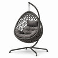 Chaise suspendue en rotin synthétique et métal gris avec coussin